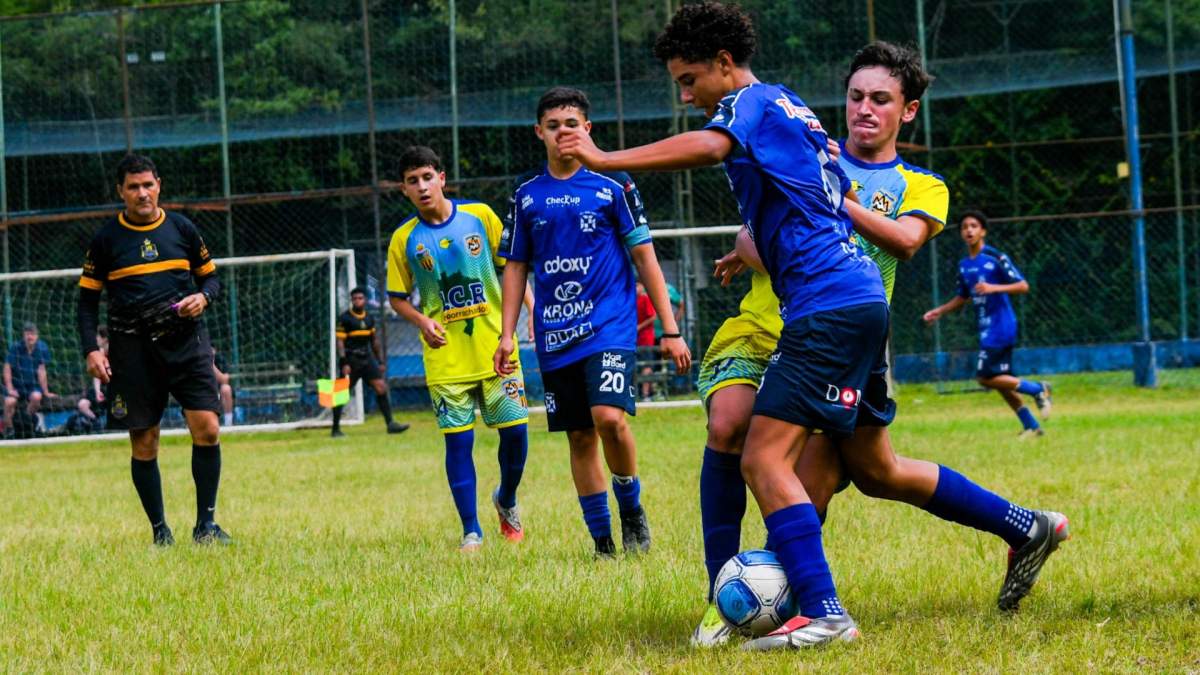 Vera Cruz Conquista o Municipal de futebol sub 15